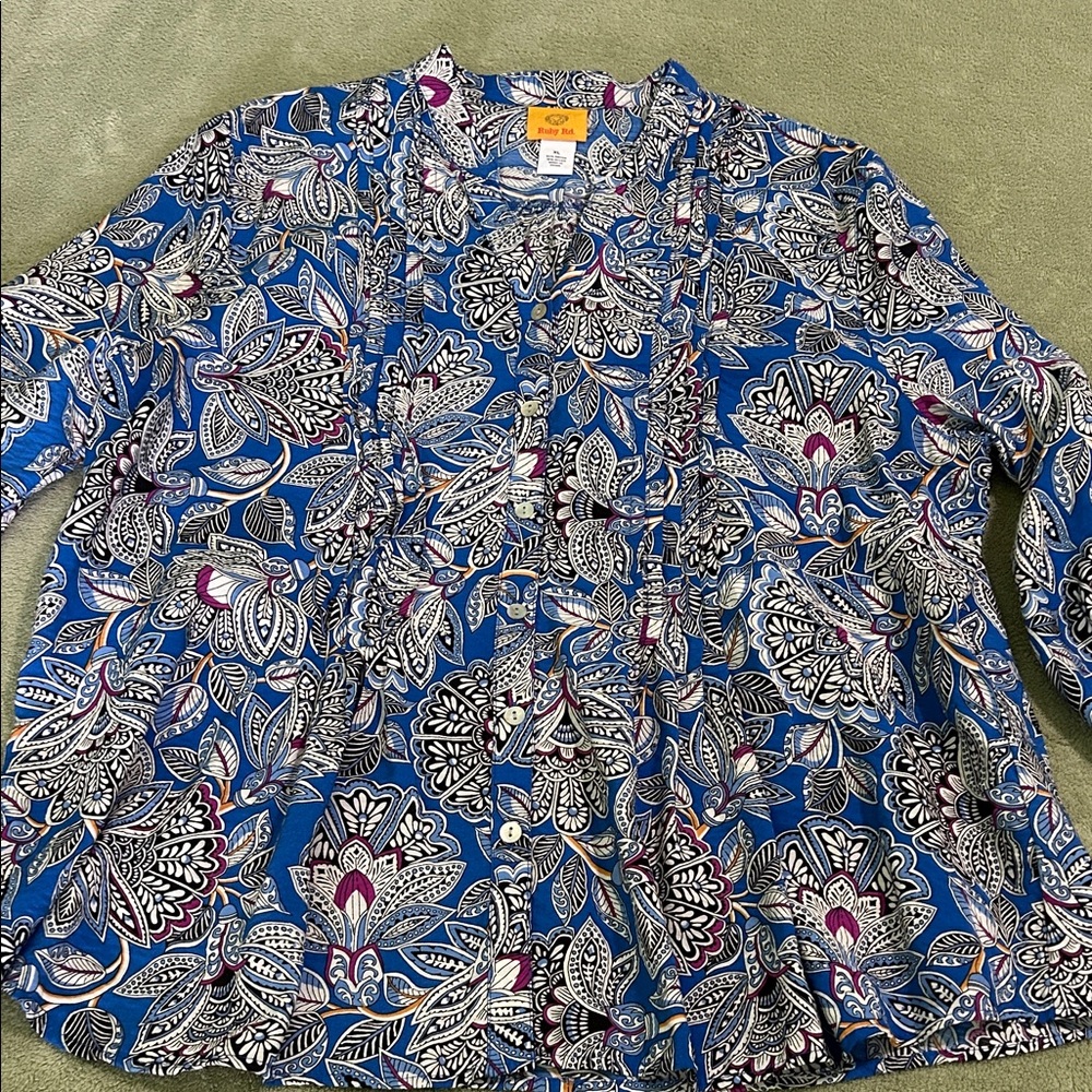 Ruby Rd. Blue and White Patterned Blouse